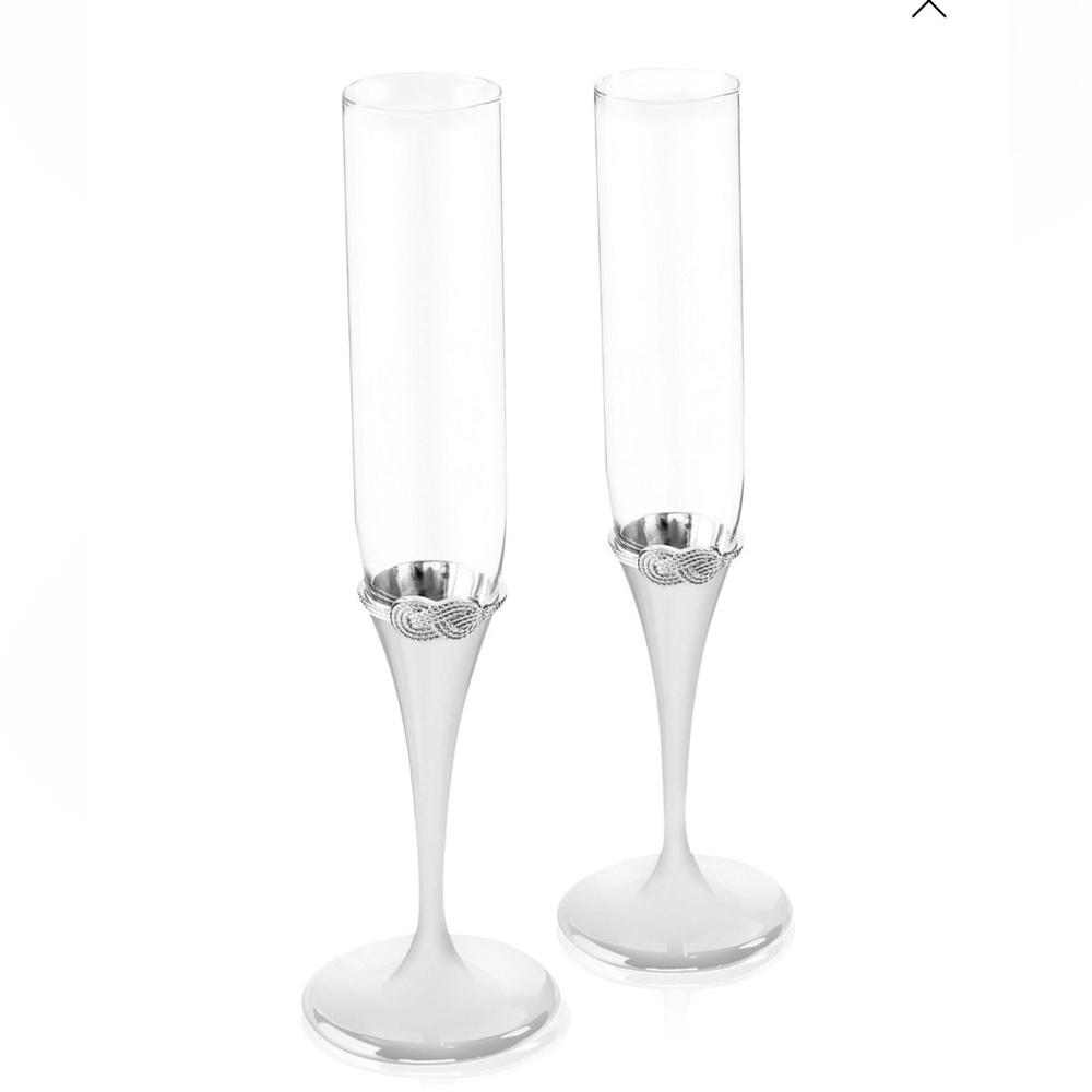 Vera Wang Wedgwood Champagne Flutes